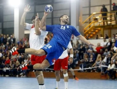 «Φρούριο» η Κοζάνη για τον αγώνα χάντμπολ Ελλάδας – ΠΓΔΜ - Σταμάτησαν τη διάθεση εισιτηρίων!